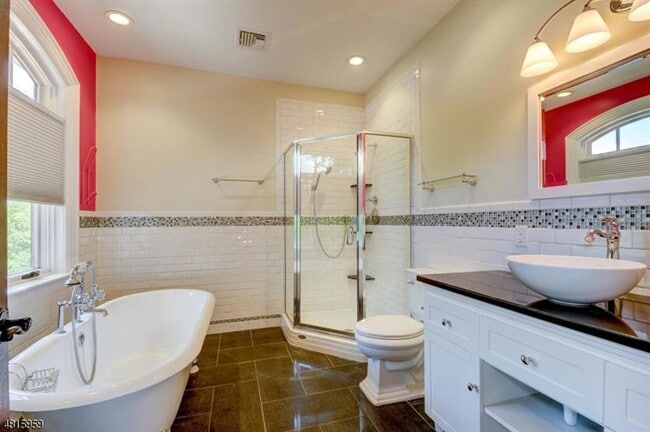 Building Photo - 318 Franklin Rd