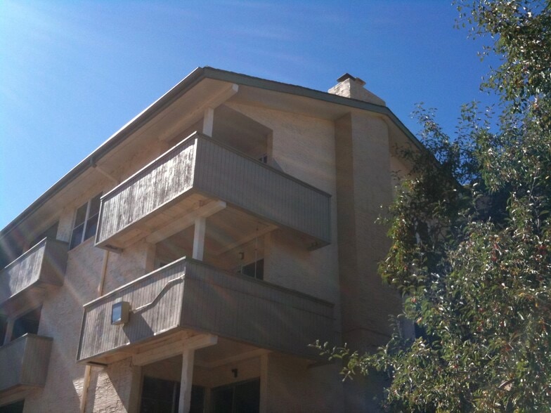 Building Photo - 3035 Oneal Pky