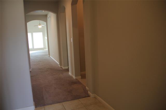 Building Photo - 4615 Elderberry St