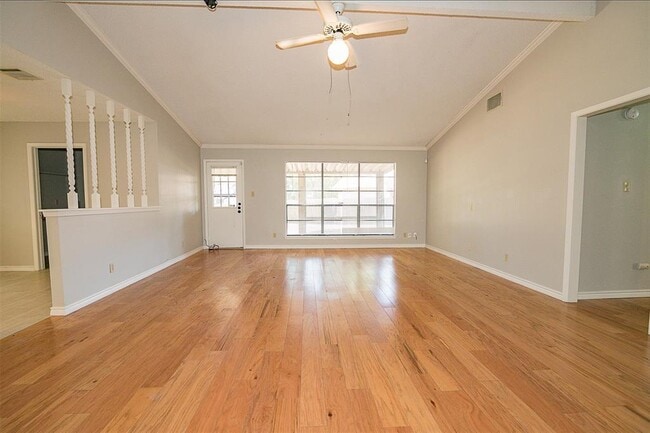 Building Photo - 3302 Gallop Cove