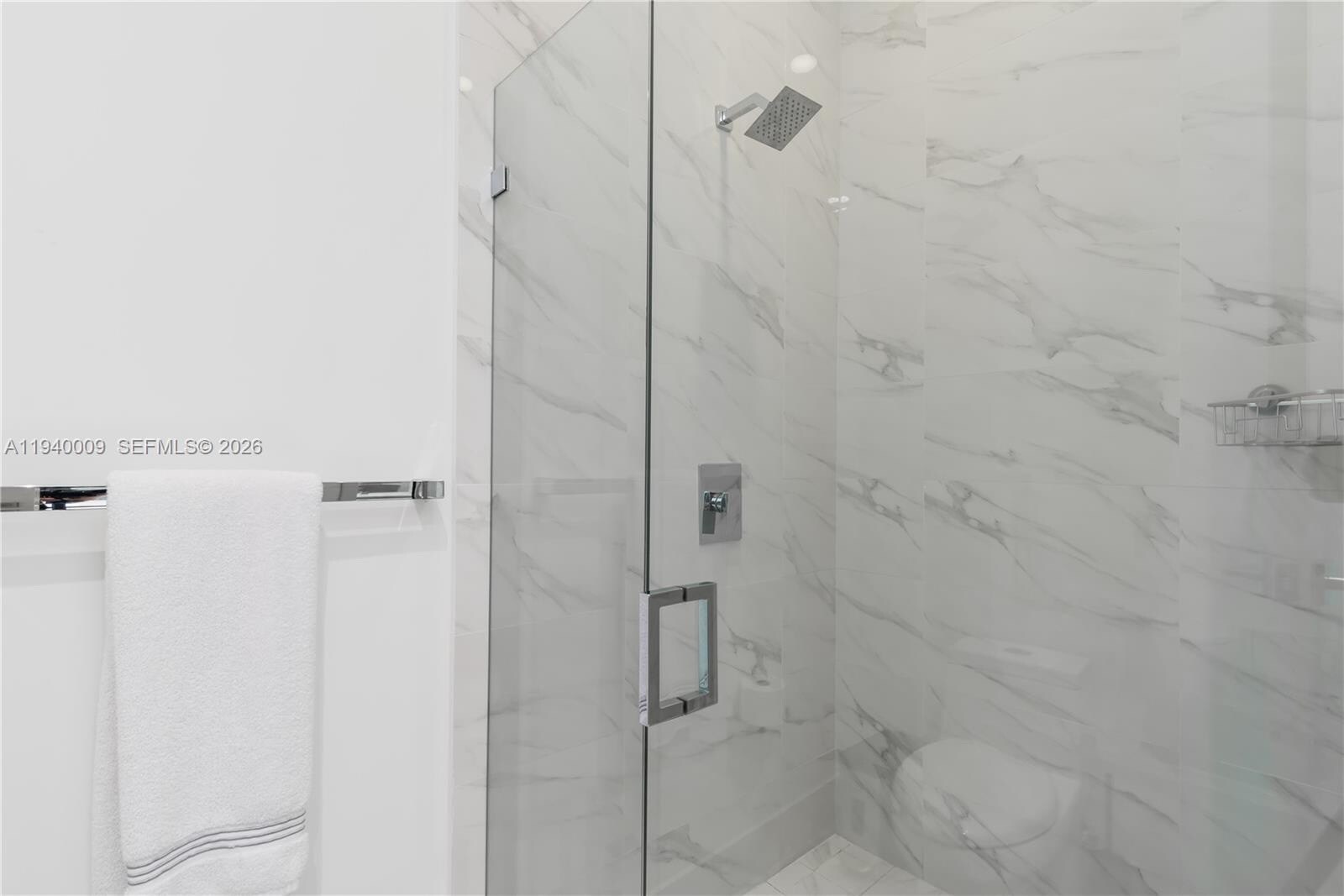 Building Photo - 801 S Miami Ave