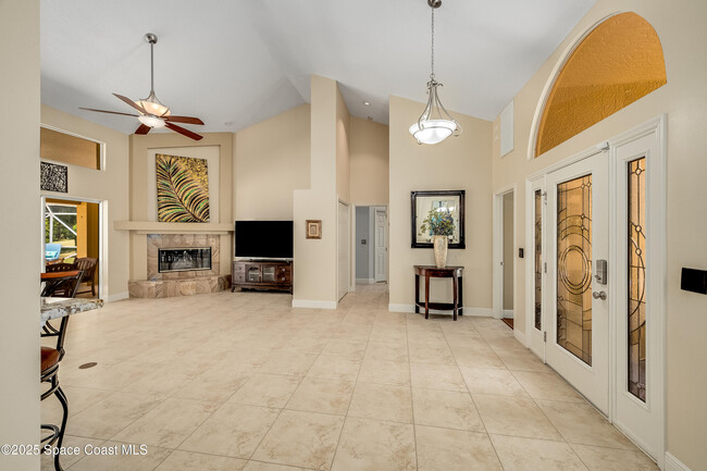 Building Photo - 3789 Peacock Dr