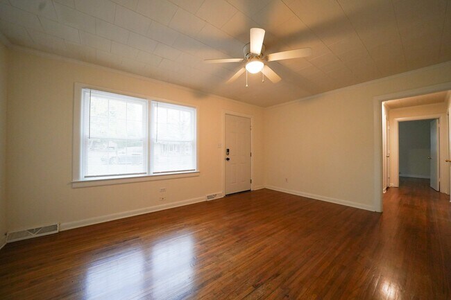 Building Photo - 565 Buford St NW