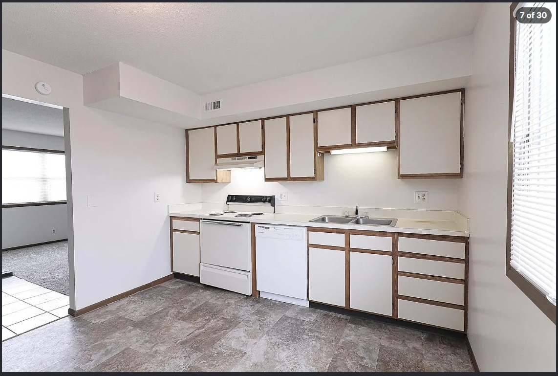 Building Photo - 4106 Baldwin Ave