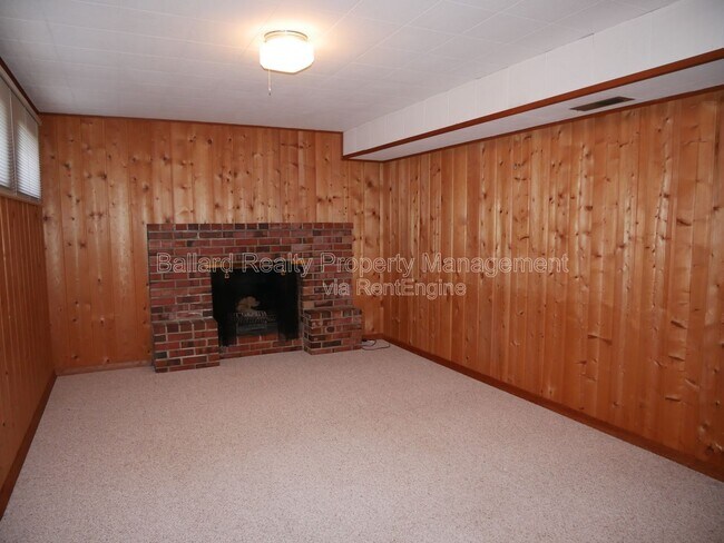 Building Photo - 8615 23rd Ave NW