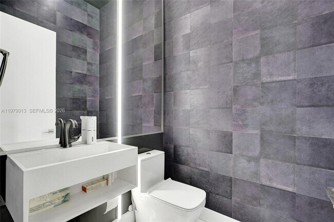 Building Photo - 10223 NW 75th Terrace