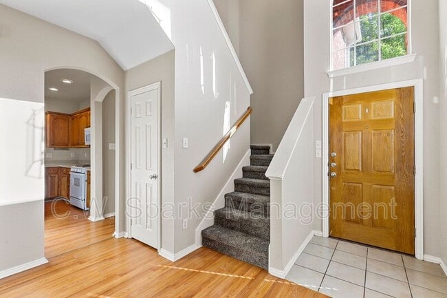 Building Photo - 2728 Mountain Lion Dr