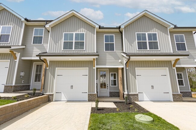 Building Photo - 4825 Ancient Glacier Ln