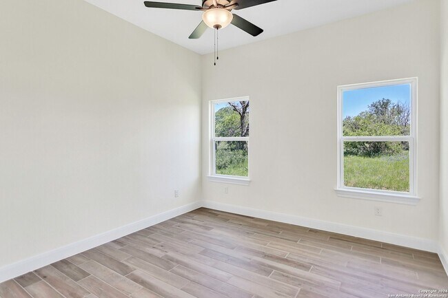 Building Photo - 305 Fire Dance