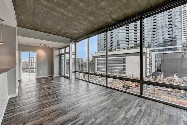 Building Photo - 923 Peachtree St NE