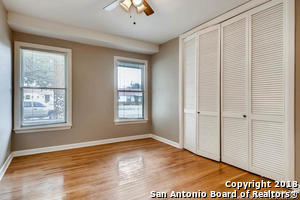 Building Photo - 405 Quentin Dr