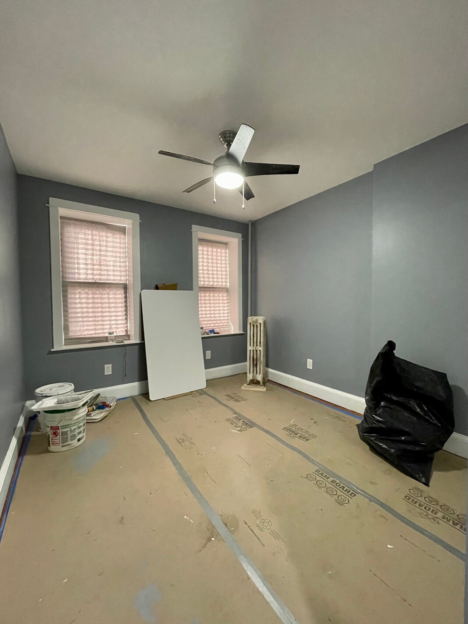 Building Photo - 335 E 116th St