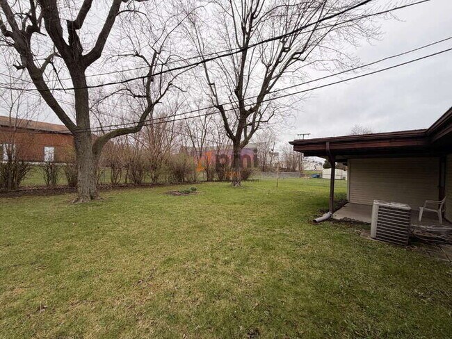 Building Photo - 3661 W 80th Ave