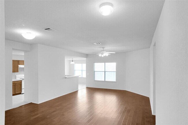 Building Photo - 14400 Martial Eagle Dr