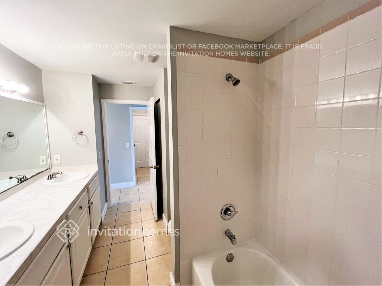 Building Photo - 1835 SW Dalmatian Ave