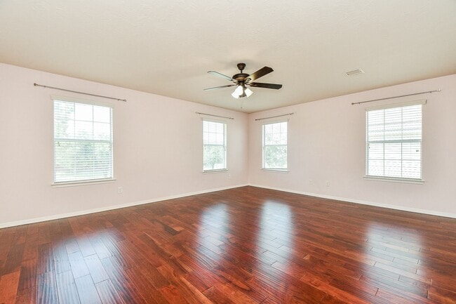 Building Photo - 26011 Pebble Terrane Ln