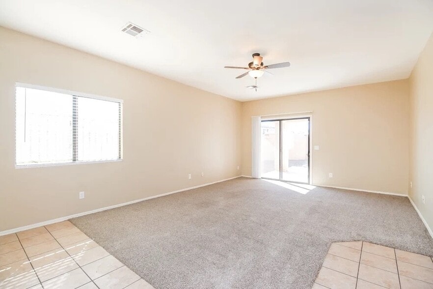 Building Photo - 903 W St Kateri Ave