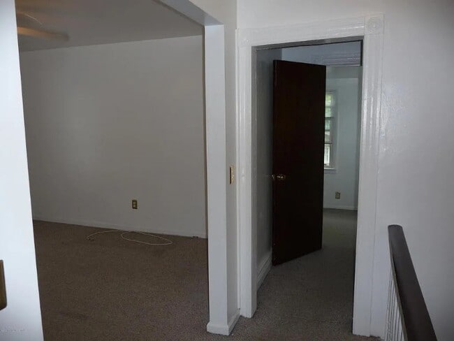 Primary Photo - 37 Leighton Ave