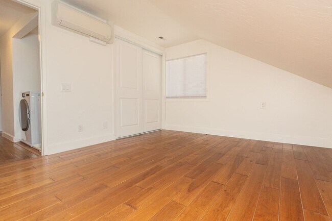 Building Photo - Iconic A-Frame Encinitas 4 Bed + Studio Sp...