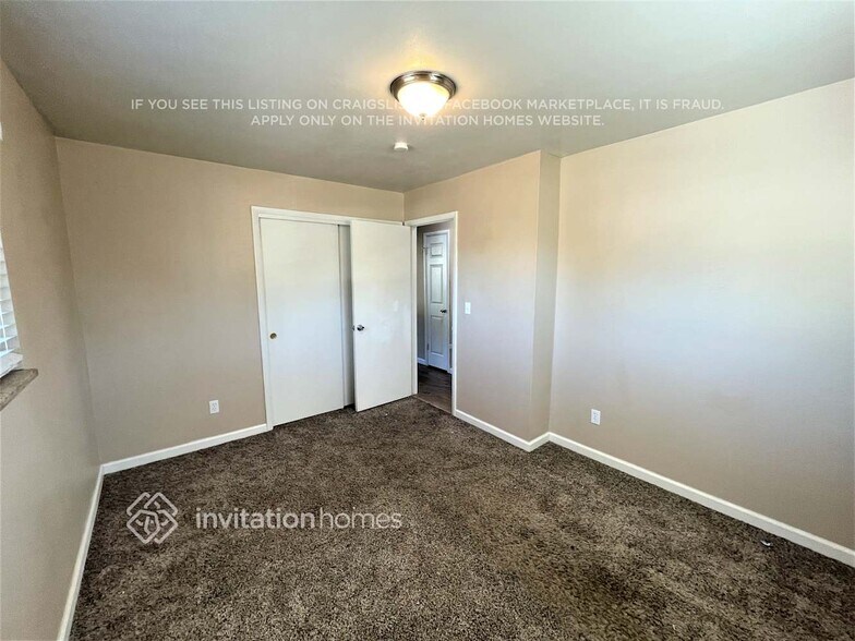 Building Photo - 9174 Lander St