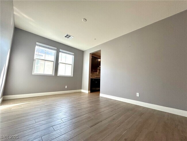 Building Photo - 2927 Ventana Ridge Ave