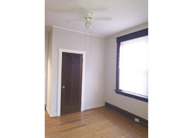 Building Photo - 3238 Bishop St