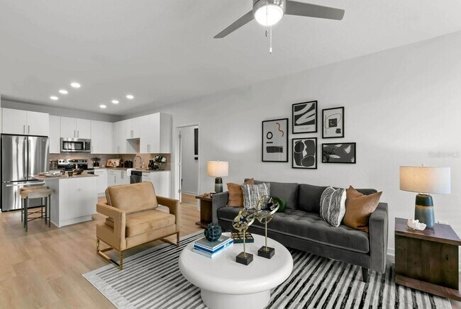 Building Photo - 1310 Ridge View Dr