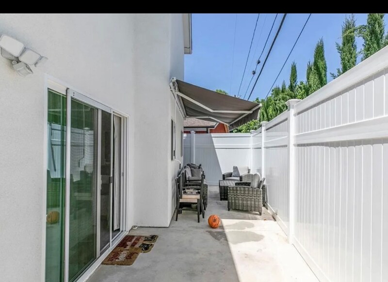Building Photo - 6638 Lindley Ave