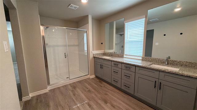 Building Photo - 805 Vine St