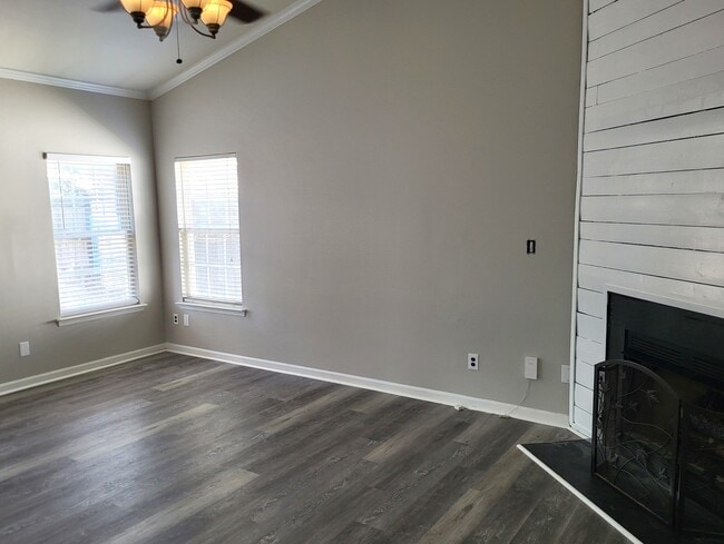 Building Photo - 8300 Neuse Hunter Dr