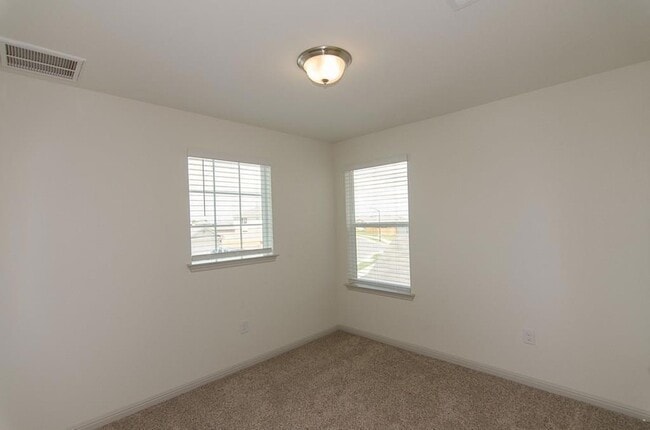 Building Photo - 409 Otto Ave