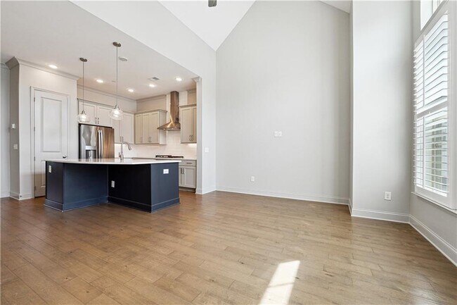 Building Photo - 1105 Kirkland Circle