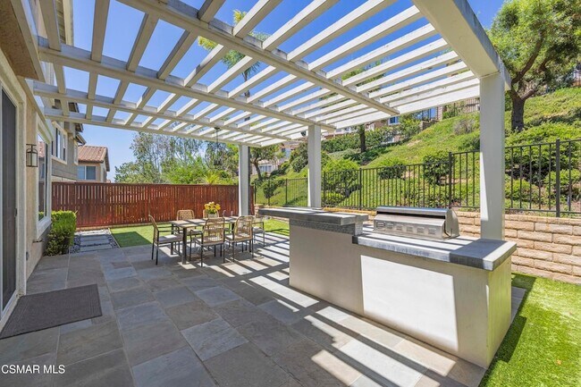 Building Photo - 2887 Arbella Ln