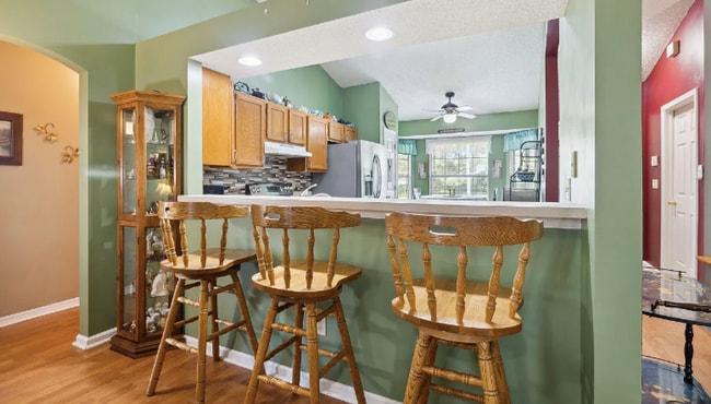 Building Photo - private - backyard fenced in large master suite!