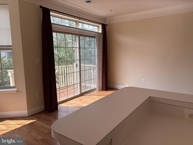 Building Photo - 21156 Domain Terrace