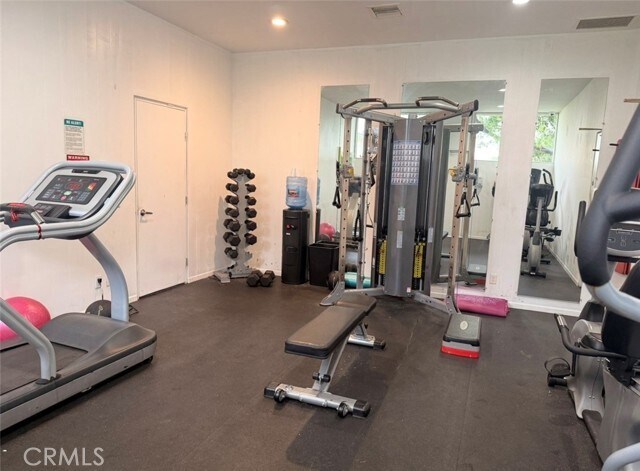 Building Photo - 23647 Park Capri