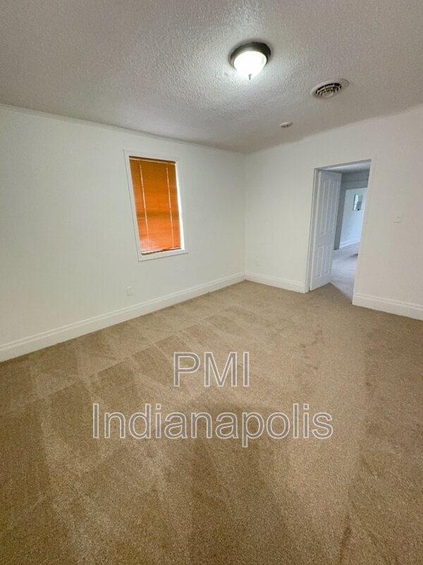 Building Photo - 955 S 22nd St