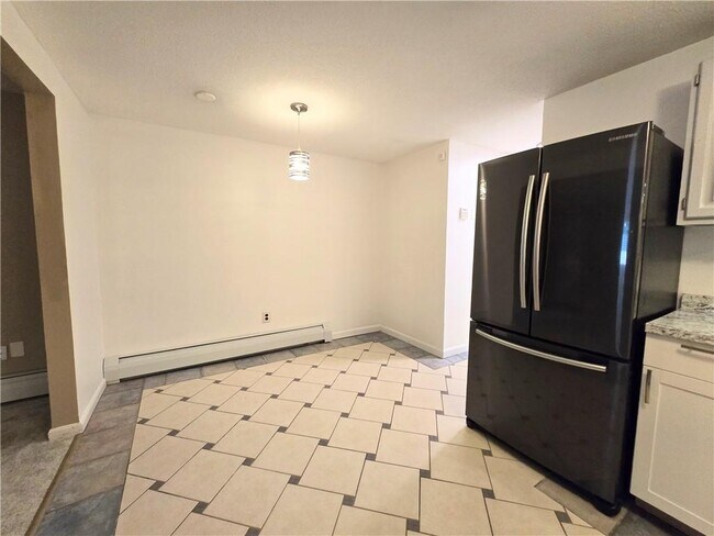 Building Photo - 567 Smithfield Rd