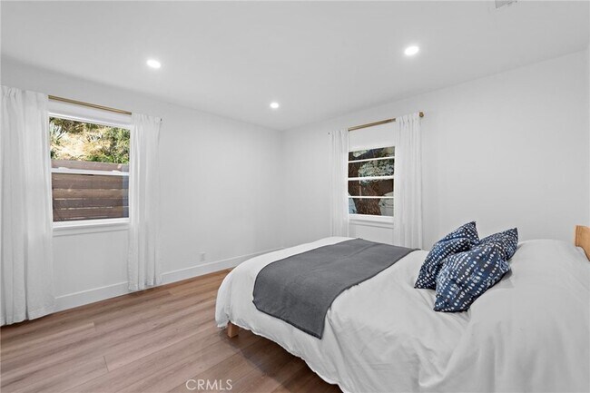 Building Photo - 21052 Laguna Canyon Rd