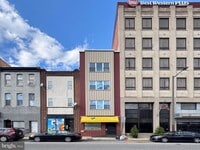 Building Photo - 1231 Vine St