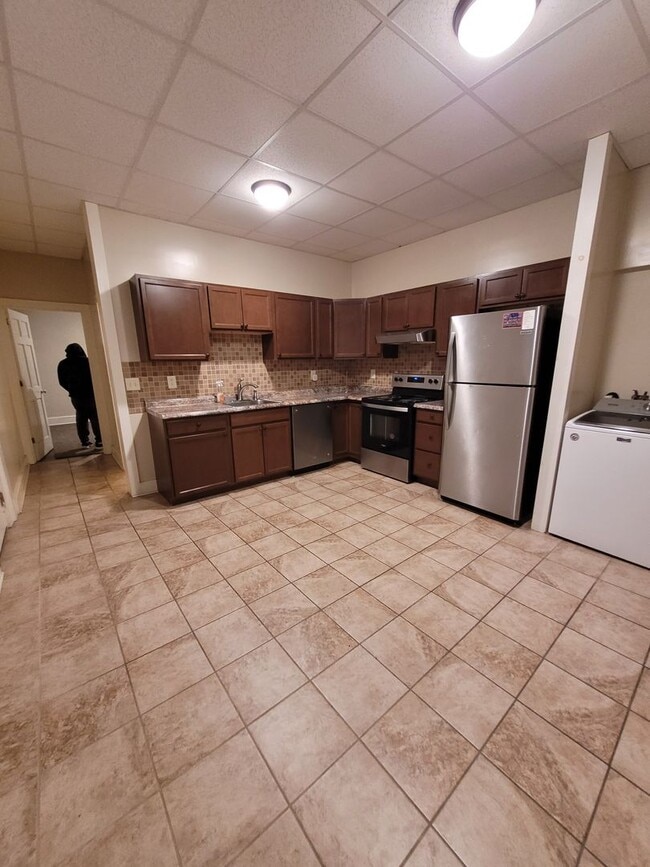 Building Photo - 339 W Philadelphia St