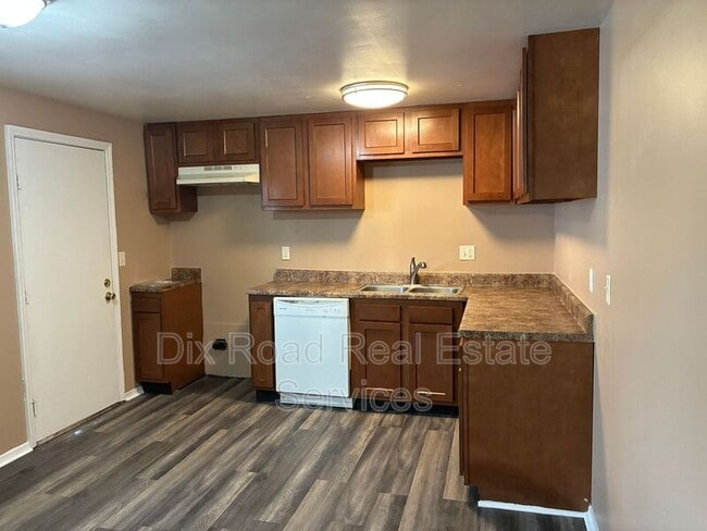 Building Photo - 7106 Lunceford Dr