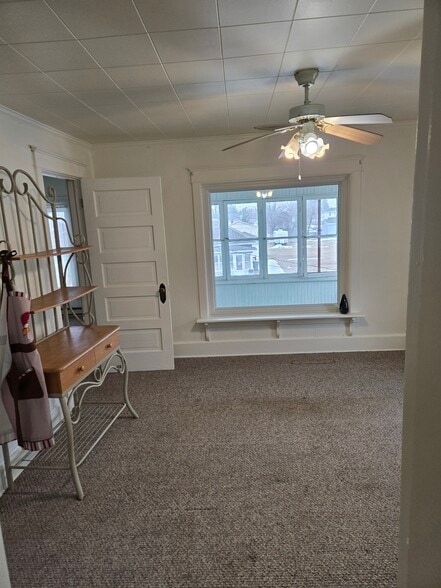 Building Photo - 414 W Council St