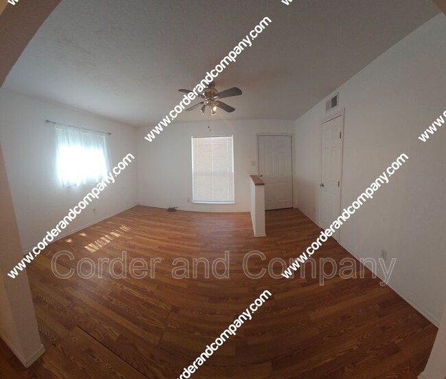 Building Photo - 13341 Camino Del Norte NE