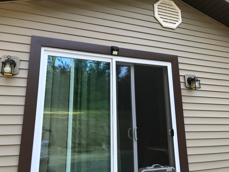 Building Photo - 7012 Laine Rd