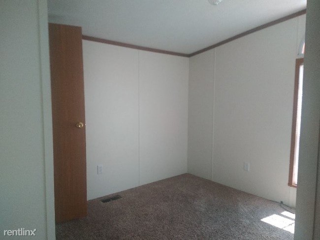 Building Photo - 3 br, 1 bath Mobile Home - 4907 Cambria Rd