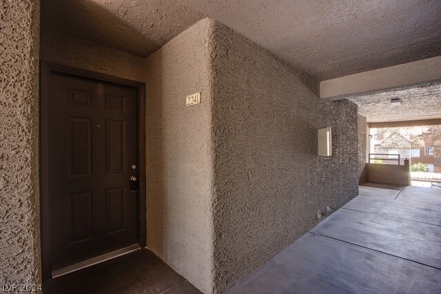 Building Photo - 2200 S Fort Apache Rd