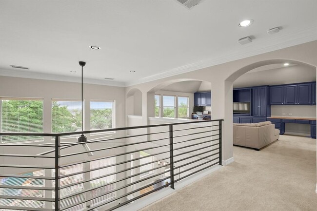 Building Photo - 601 Scenic Path