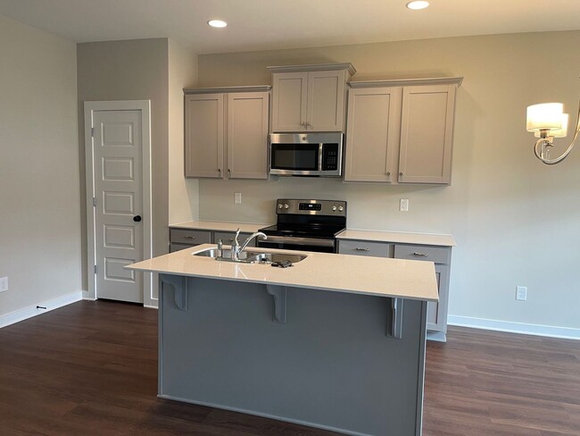 Building Photo - Home for Rent in Brookwood, AL.... Availab...