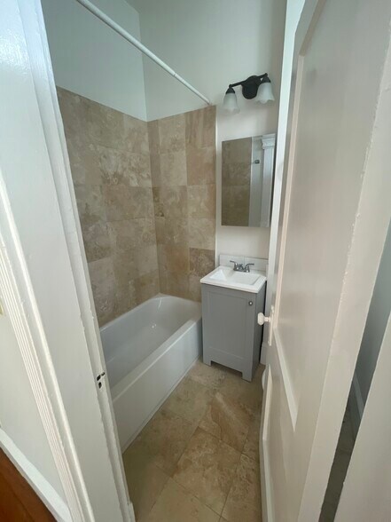 Building Photo - 38 Hemenway St